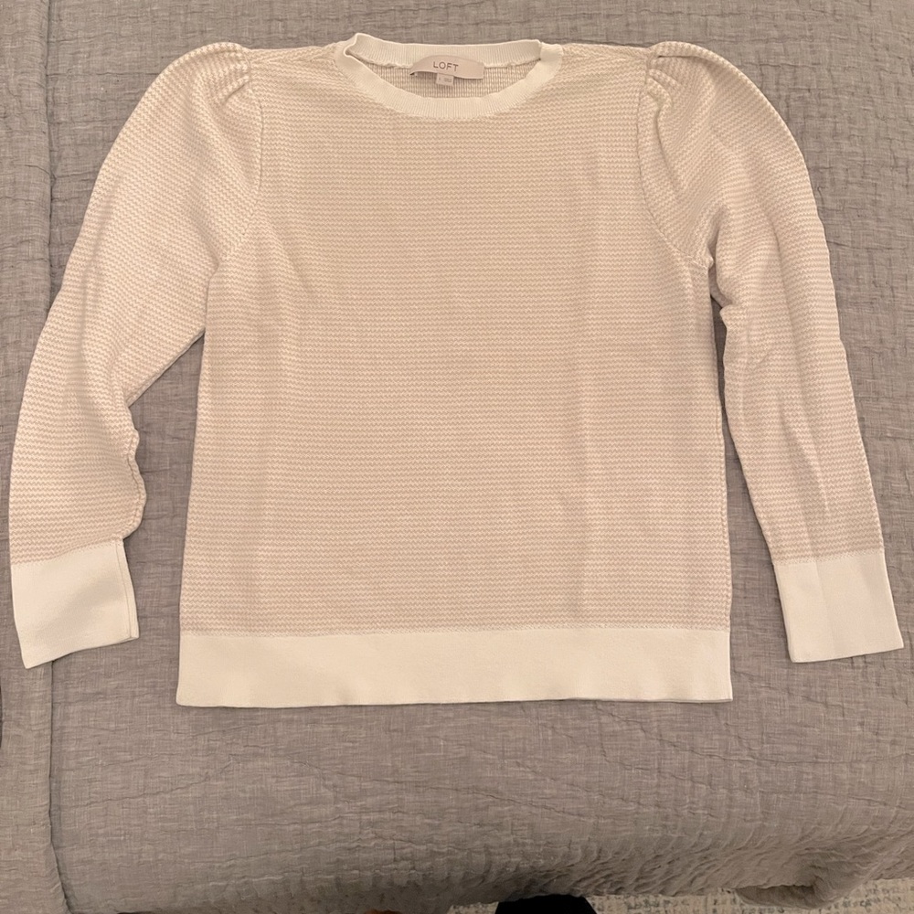 Lightweight LOFT cotton sweater - size Medium